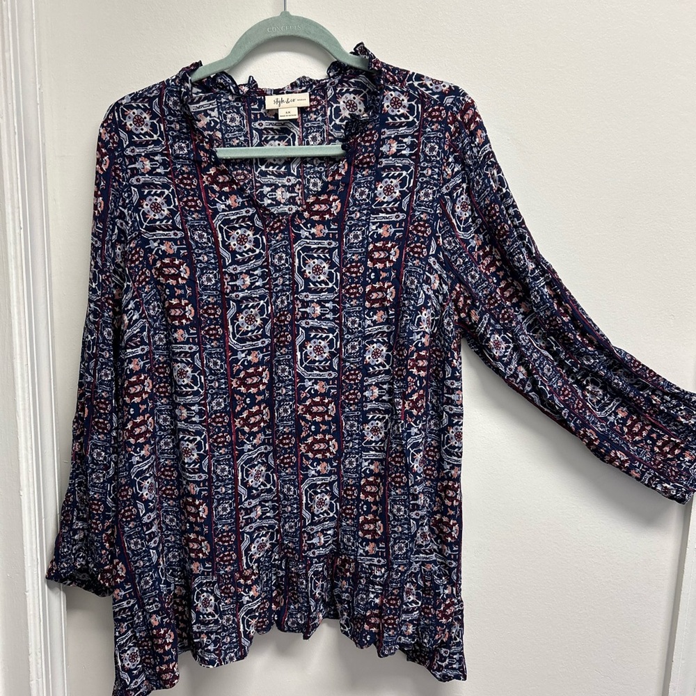 Style & Co. Navy and Burgundy Patterned Blouse
